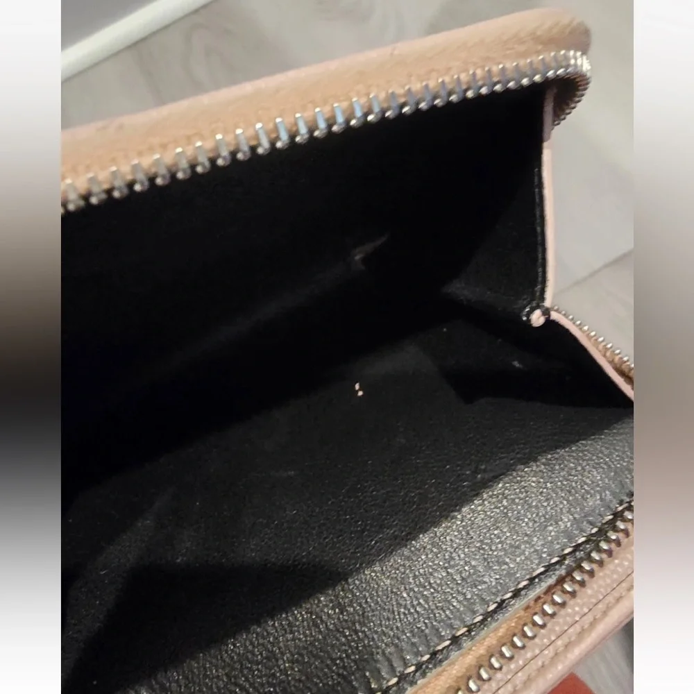 YSL Saint Laurent Cassandre Quilted Leather Zip Wallet - Picture 7 of 8